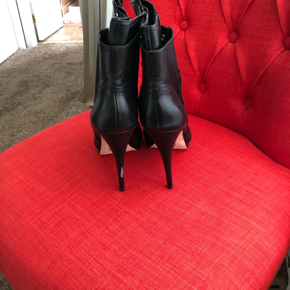 Shoes - Picture 2 of 3